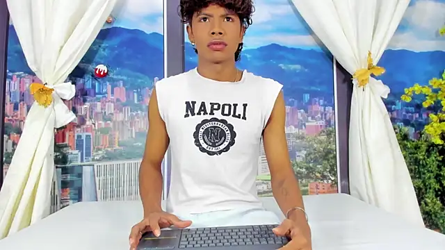 MilthonDelis online show from November 26, 2025, 3:28 am