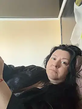 Snapshot of Liza_Will chatting on April 6, 2026, 6:36 am Liza Will online show from April 6, 2026, 6:36 am