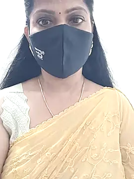 shivani27 online show from November 16, 2025, 7:07 pm