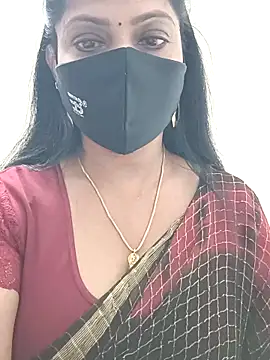 shivani27 online show from December 17, 2025, 2:11 pm