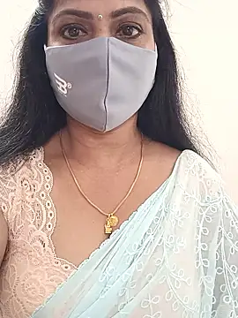 shivani27 online show from January 12, 2026, 4:25 pm