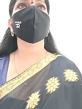 Snapshot of shivani27 chatting on September 11, 2025, 2:28 pm shivani27 online show from September 11, 2025, 2:28 pm