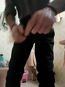 Rickrow666 online show from February 18, 2026, 4:47 pm