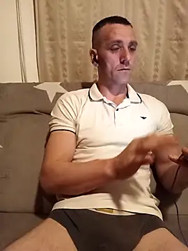 YzabellFabioo online show from March 12, 2026, 10:03 pm