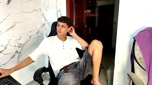 Allnei online show from March 23, 2026, 10:20 pm