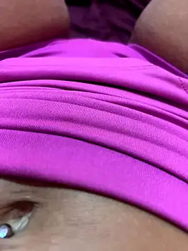 ninfetinha20 online show from December 17, 2025, 5:01 am