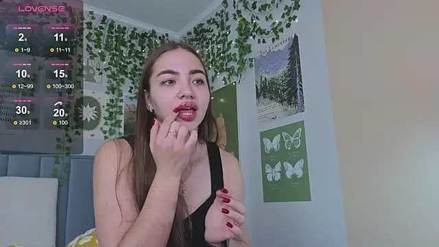 Snapshot of Ashley_Pierce chatting on September 12, 2025, 4:40 pm Ashley Pierce online show from September 12, 2025, 4:40 pm