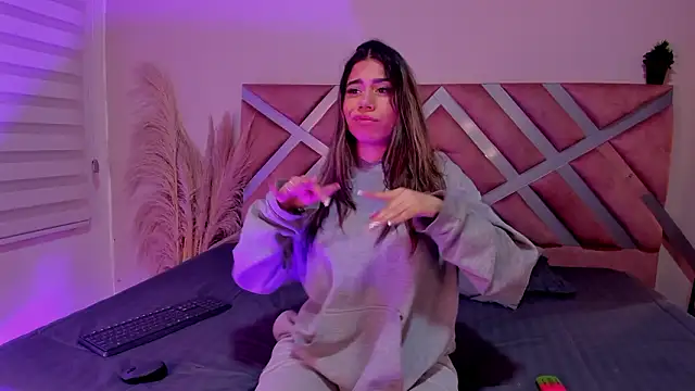 Rachell criss online show from March 31, 2026, 4:14 am