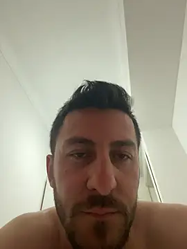 Snapshot of emredenizz07 chatting on November 5, 2025, 1:47 pm emredenizz07 online show from November 5, 2025, 1:47 pm