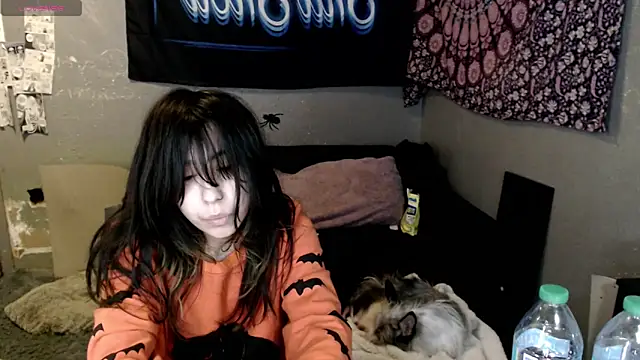 London Ray online show from October 11, 2025, 7:53 am