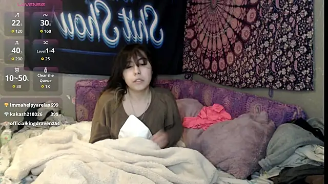 London Ray online show from September 22, 2025, 4:40 am