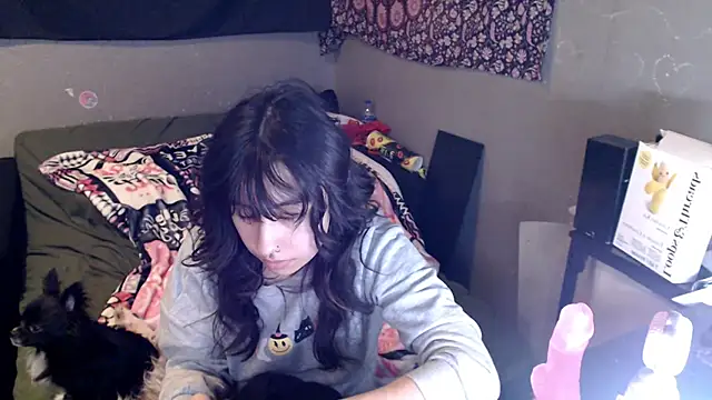 London Ray online show from February 21, 2026, 8:11 pm