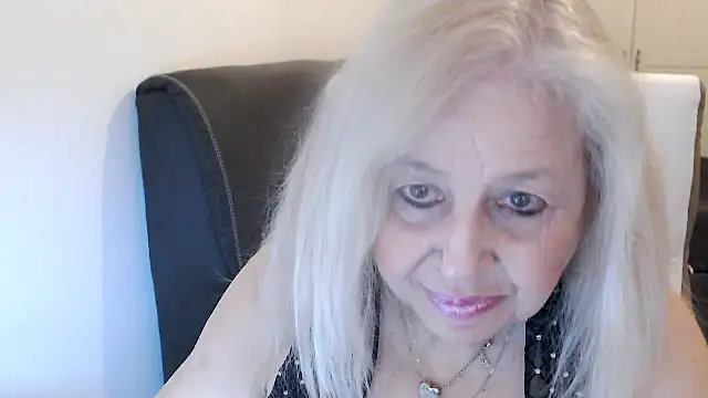 SusiLifeXXX online show from February 27, 2026, 8:30 pm