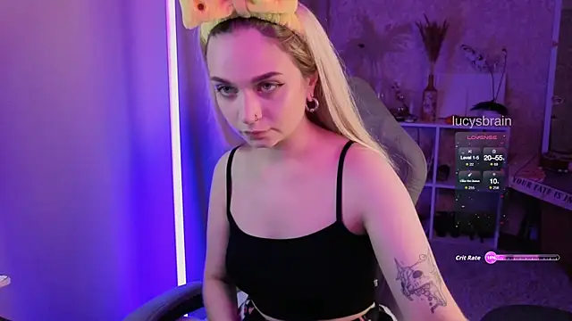 Snapshot of Lucyinthesheets chatting on September 28, 2025, 3:30 pm Lucyinthesheets online show from September 28, 2025, 3:30 pm