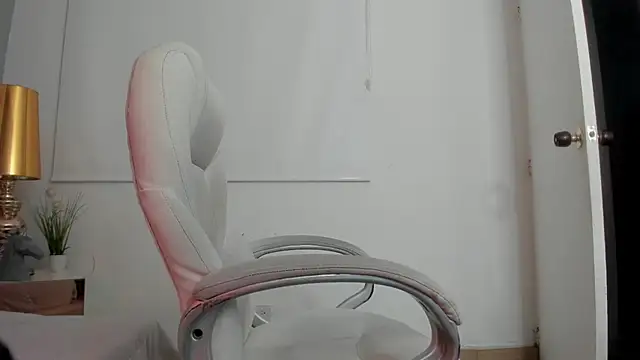 dark sun302 online show from November 27, 2025, 10:10 pm