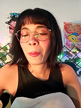 dolliette24 online show from April 26, 2026, 3:48 am