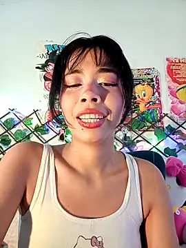 dolliette24 online show from May 9, 2026, 5:33 am