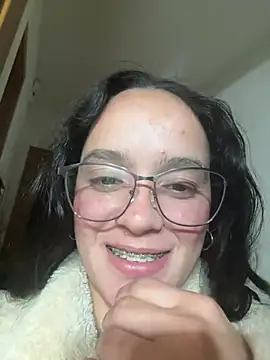 Maia Park online show from March 18, 2026, 7:26 pm