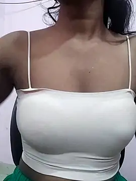 Snapshot of Reeta-rani chatting on September 27, 2025, 4:18 am Reeta-rani online show from September 27, 2025, 4:18 am