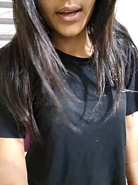 Snapshot of Raj-kumari chatting on March 31, 2026, 5:04 pm Raj-kumari online show from March 31, 2026, 5:04 pm