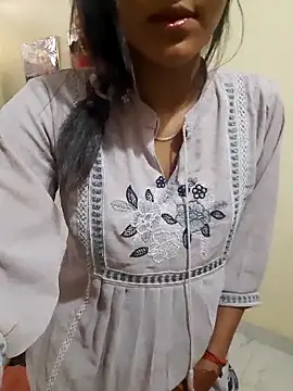 Snapshot of Raj-kumari chatting on March 12, 2026, 12:31 pm Raj-kumari online show from March 12, 2026, 12:31 pm