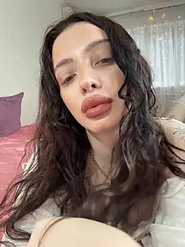 Snapshot of Hannah_xBaby chatting on November 18, 2025, 11:35 am Hannah xBaby online show from November 18, 2025, 11:35 am