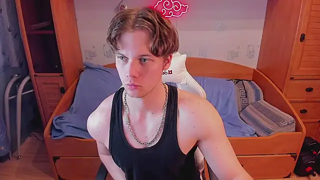 Dexter Bennett online show from June 24, 2026, 7:22 pm