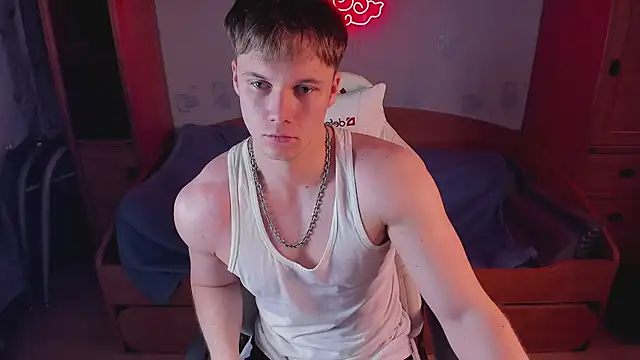 Dexter Bennett online show from July 8, 2026, 8:53 pm