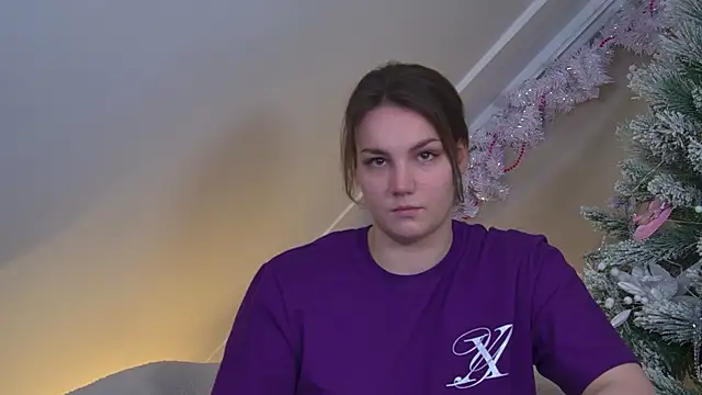 KarenClarks online show from December 21, 2025, 6:20 pm