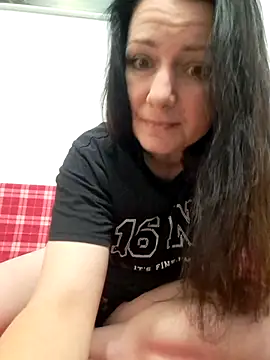 simpledi online show from December 15, 2025, 8:36 pm