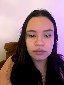 Emily Taylor2 online show from November 28, 2025, 3:50 am