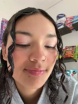 Camilla Miller01 online show from April 15, 2026, 7:58 pm