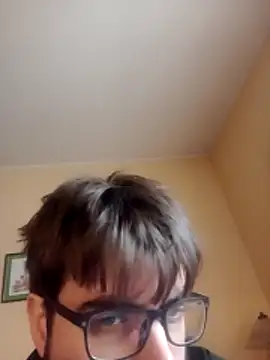 ynroh 87 online show from March 11, 2026, 11:15 am