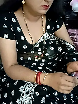 Snapshot of Niharika555 chatting on February 5, 2026, 6:20 am Niharika555 online show from February 5, 2026, 6:20 am