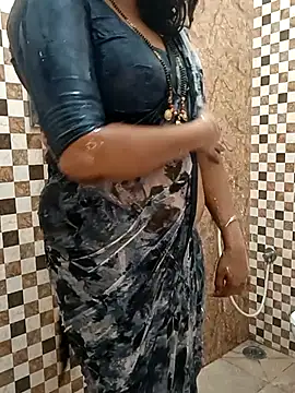 Snapshot of Niharika555 chatting on March 21, 2026, 6:03 am Niharika555 online show from March 21, 2026, 6:03 am