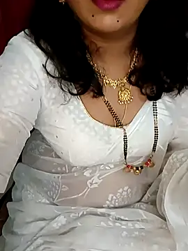 Snapshot of Niharika555 chatting on April 14, 2026, 3:39 pm Niharika555 online show from April 14, 2026, 3:39 pm