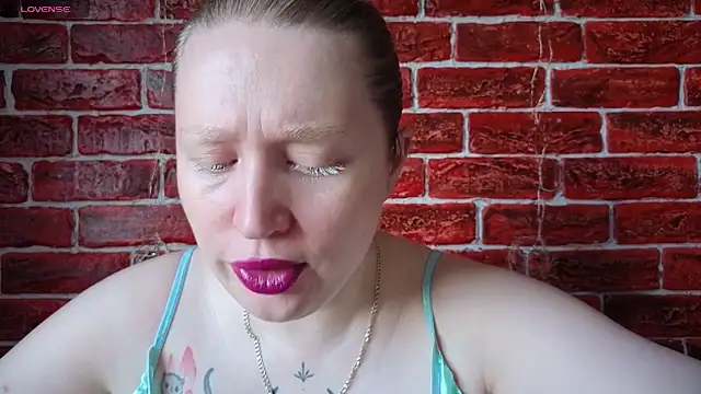CitrusBlissss online show from July 27, 2026, 3:13 am
