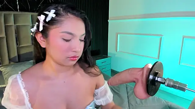 Snapshot of Amberashford chatting on October 11, 2025, 3:51 am Amberashford online show from October 11, 2025, 3:51 am