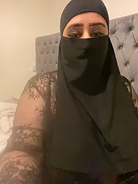 Pari Persianbaddie6 online show from March 29, 2026, 11:17 pm