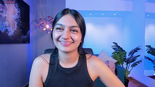 AidaJones online show from October 21, 2025, 11:42 am