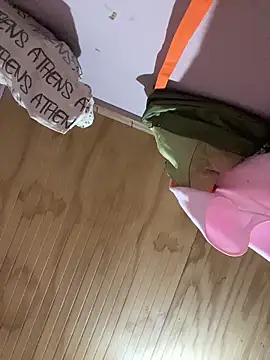 kiittyselenita online show from March 6, 2026, 3:12 am