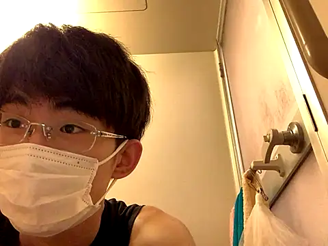 kurusu46 online show from September 21, 2025, 5:01 am