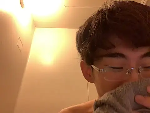 kurusu46 online show from October 13, 2025, 12:40 pm