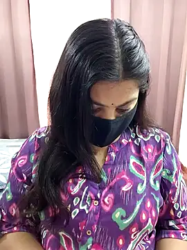 Snapshot of Aavya_007 chatting on March 17, 2026, 11:35 am Aavya 007 online show from March 17, 2026, 11:35 am