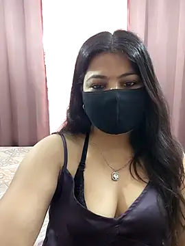 Snapshot of Aavya_007 chatting on April 13, 2026, 4:27 am Aavya 007 online show from April 13, 2026, 4:27 am