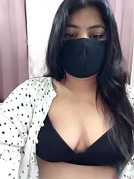 Snapshot of Aavya_007 chatting on April 1, 2026, 2:47 pm Aavya 007 online show from April 1, 2026, 2:47 pm