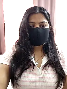 Snapshot of Aavya_007 chatting on April 6, 2026, 4:57 am Aavya 007 online show from April 6, 2026, 4:57 am