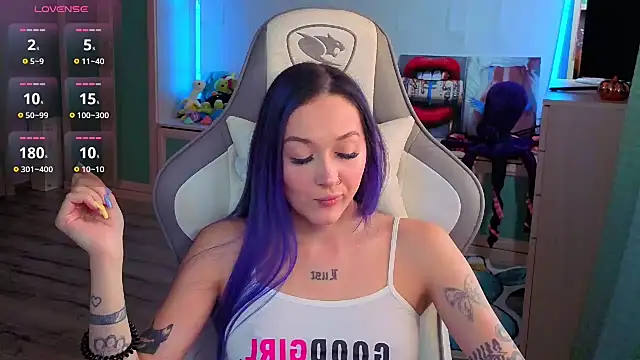 Im suka online show from December 1, 2025, 3:51 am