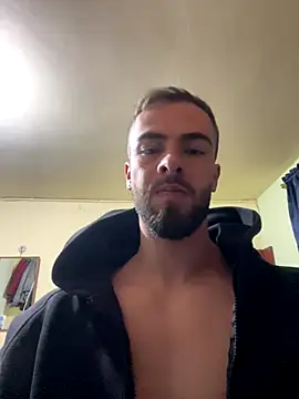 Snapshot of MaxDell chatting on September 18, 2025, 2:14 am MaxDell online show from September 18, 2025, 2:14 am