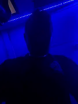 jcwxt online show from January 18, 2026, 12:30 pm